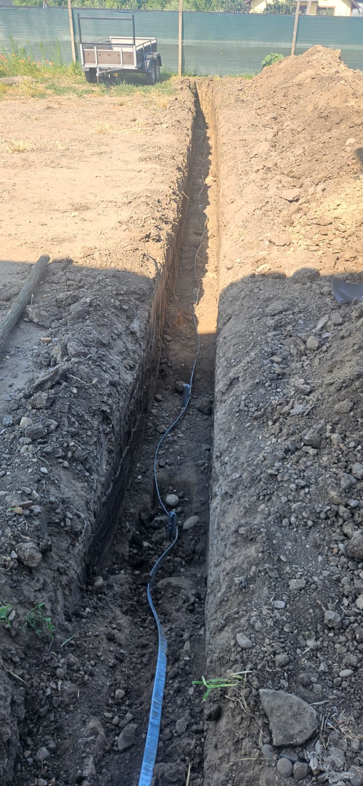 Săpătură șanț pentru cablu de branșament